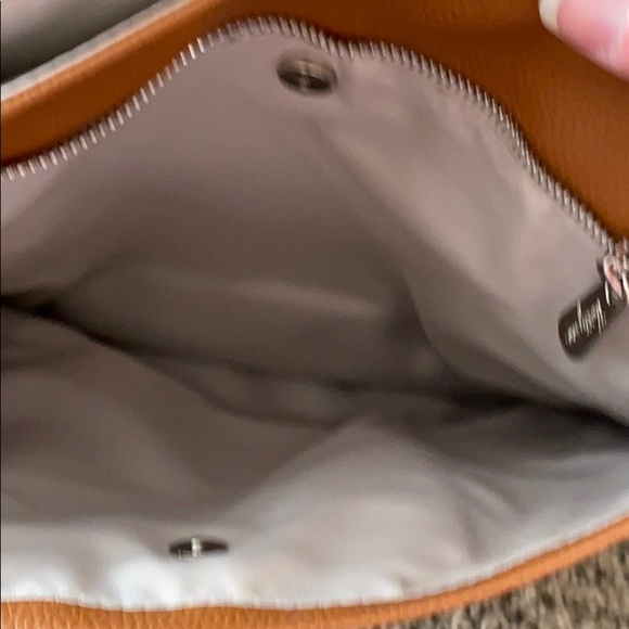 Thirty-one Caramel Vinyl Shoulder Bag - Picture 5 of 5